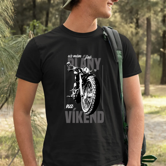 už mám jiné plány na víkend - pánské tričko s potiskem